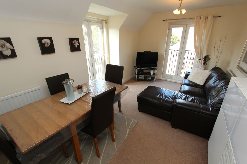 Property photo 3 of 9