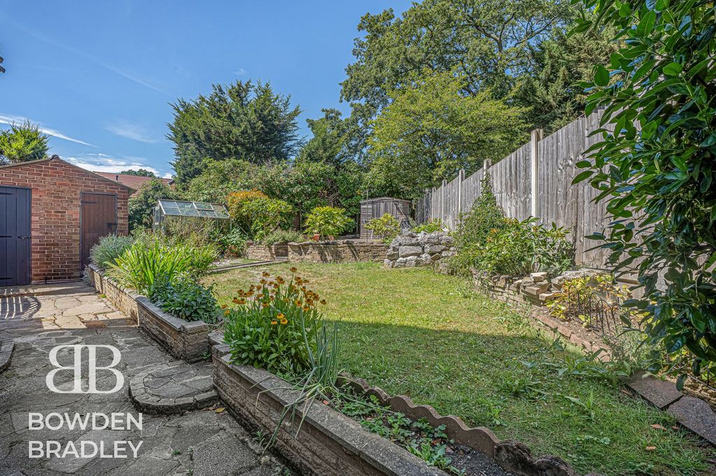 Property photo 2 of 15
