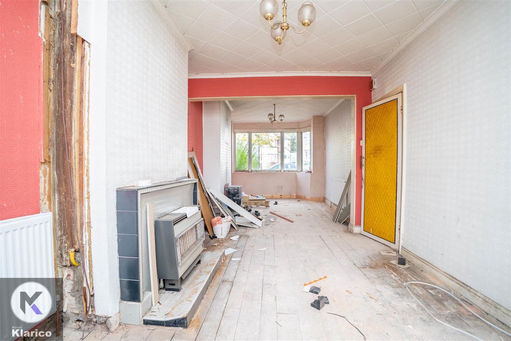 Property photo 2 of 12 Photo-1.Jpg