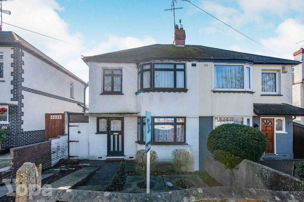 Property photo 2 of 14 Photo #2