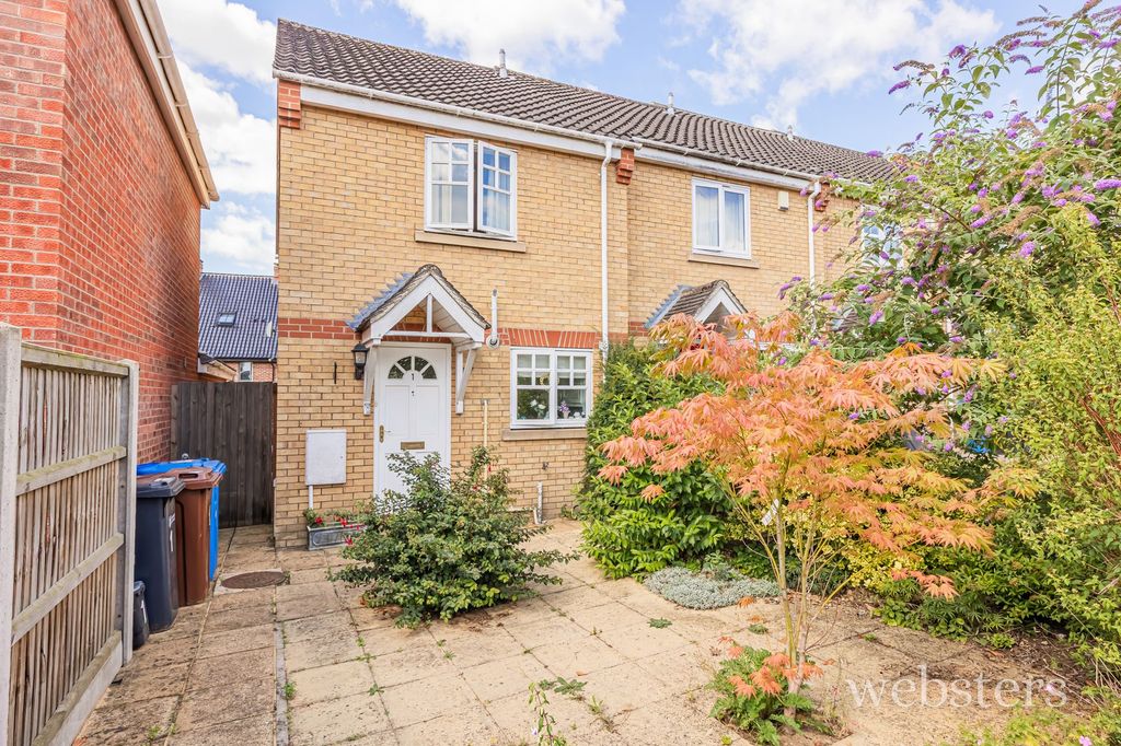 Property photo 1 of 12