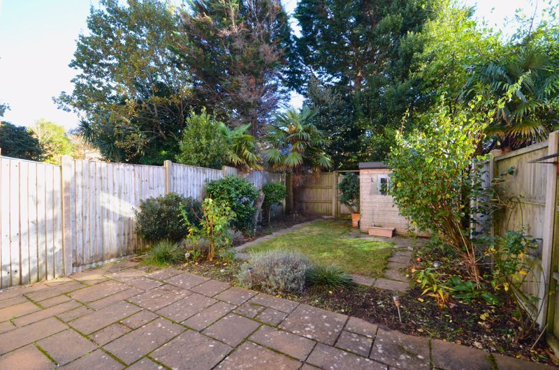 Property photo 1 of 9 Photo 11