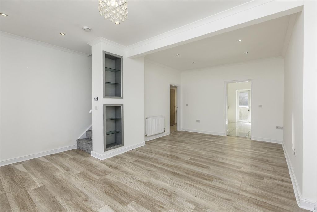 Property photo 1 of 29 Cz0A4813.Jpg