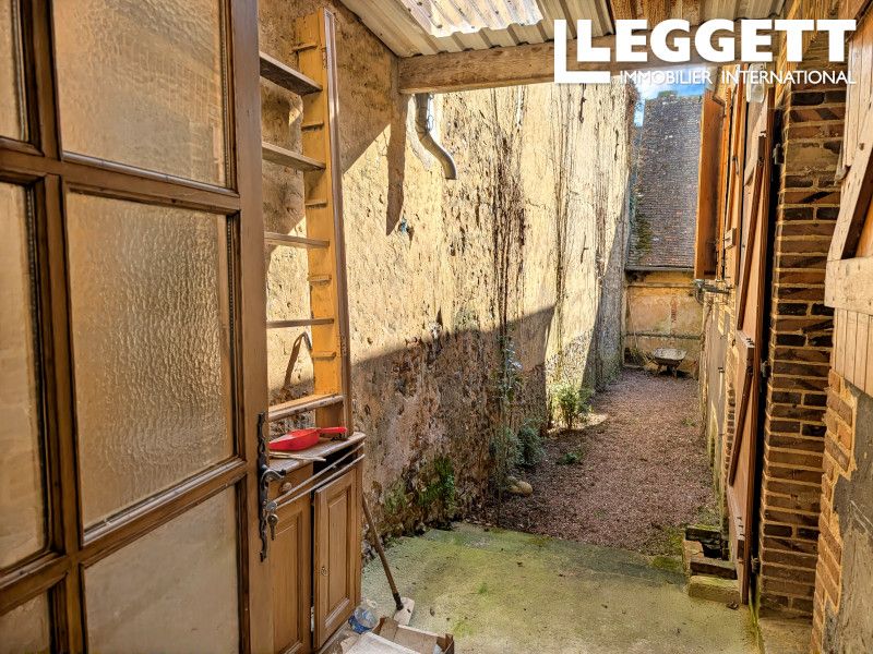 Property photo 2 of 10