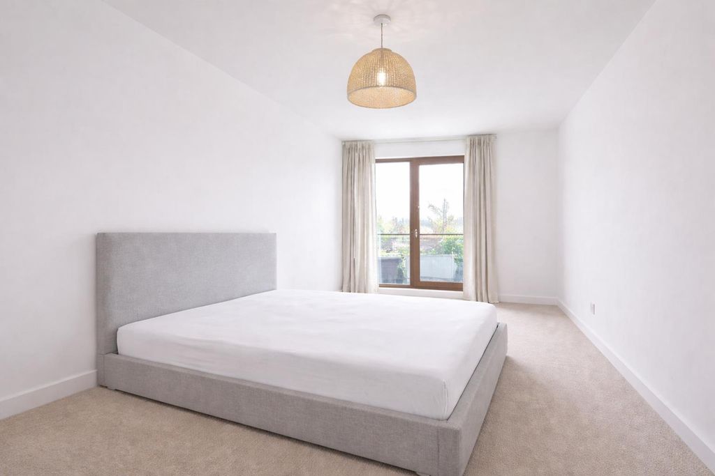 Property photo 2 of 4 54 Kendal Steps 2 17.02 .Png