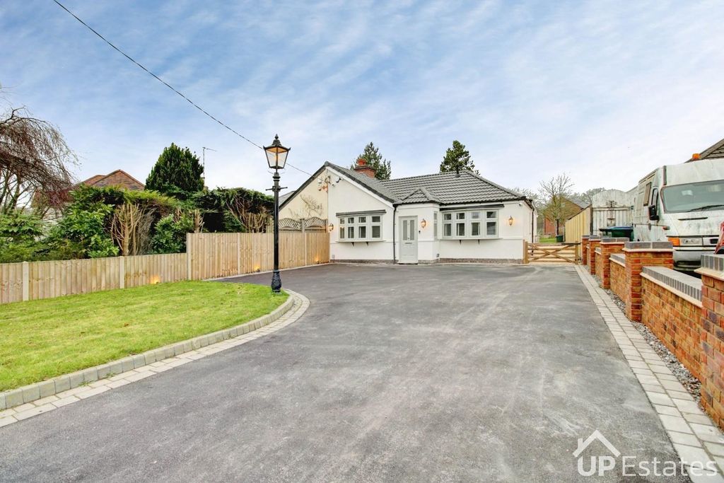 Property photo 1 of 35