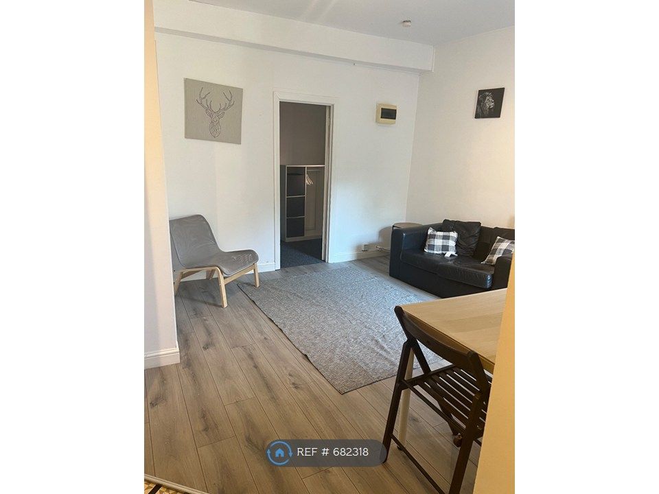 Property photo 1 of 4