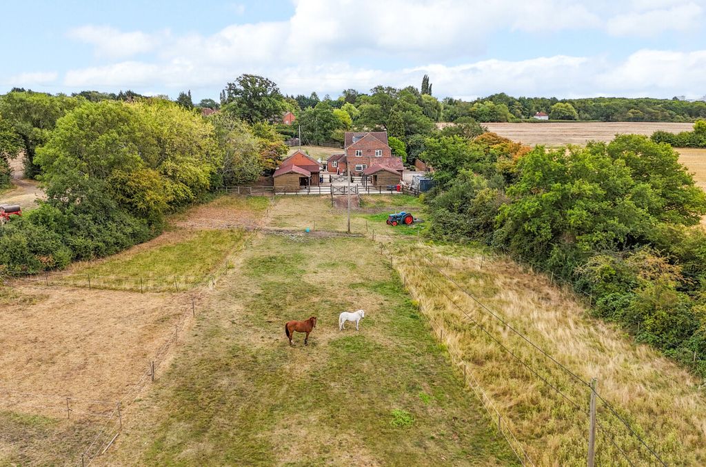 Property photo 2 of 25 -68A5Fdd165649-13...