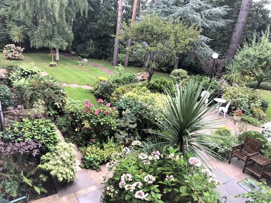 Property photo 2 of 9 General View