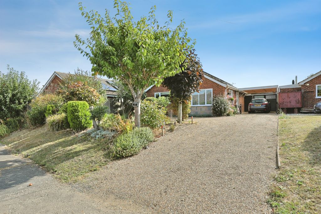 Property photo 2 of 14