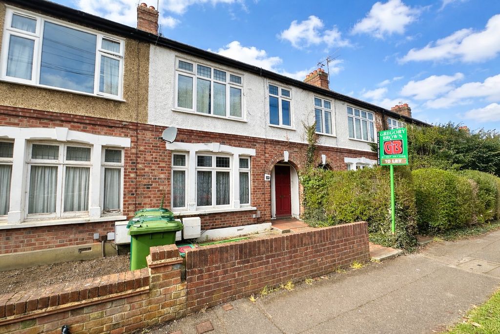 Property photo 2 of 5