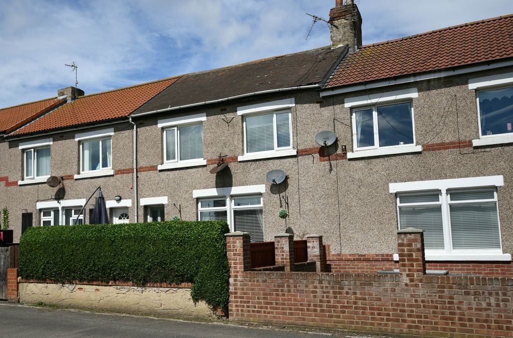 Property photo 1 of 24