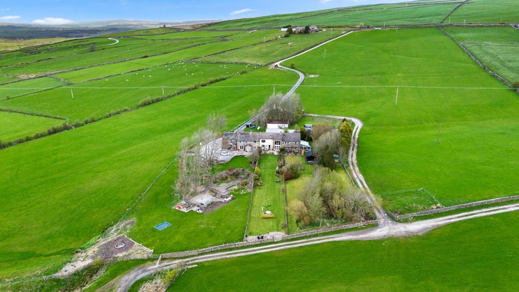 Property photo 1 of 32 Dji_0007.Jpg