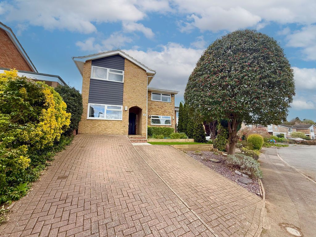 Property photo 1 of 26 Front