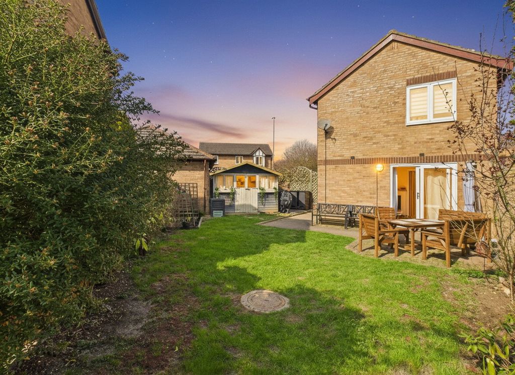 Property photo 2 of 16