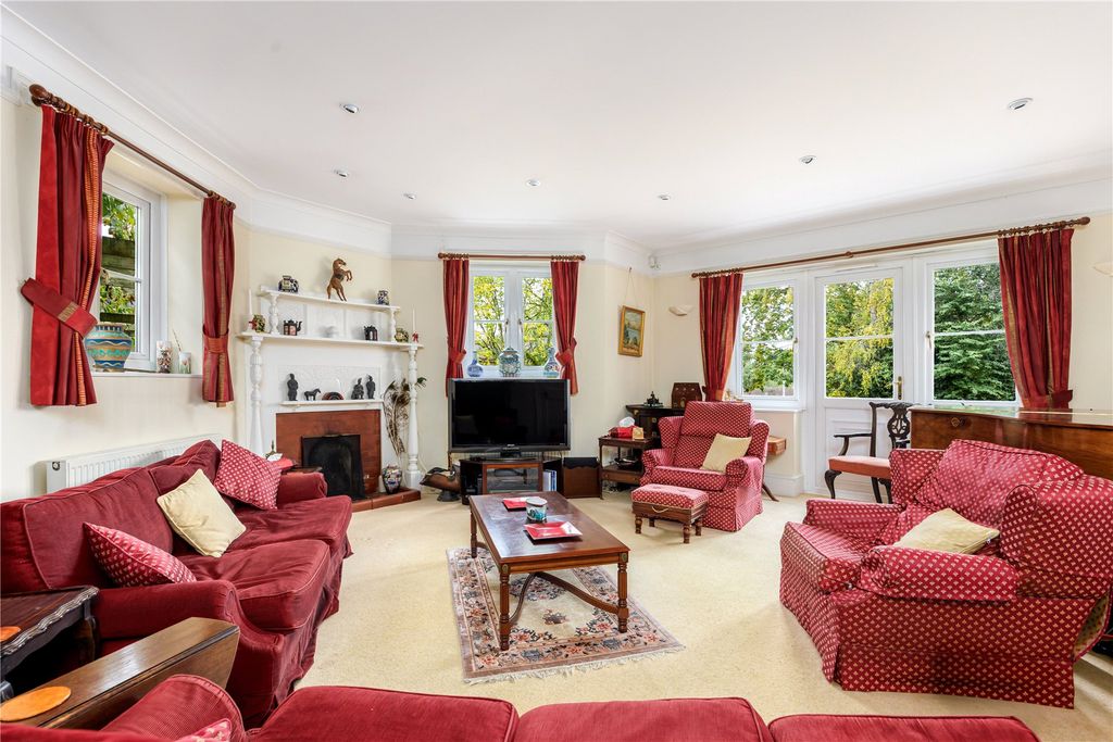 Property photo 3 of 23 Picture No. 38