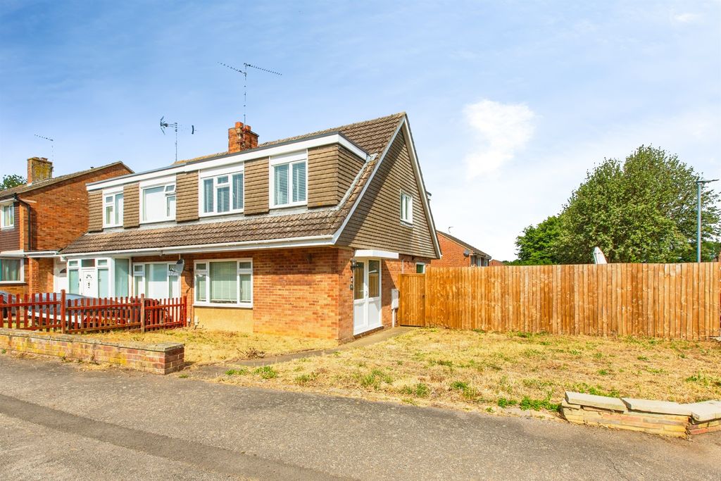 Property photo 2 of 19