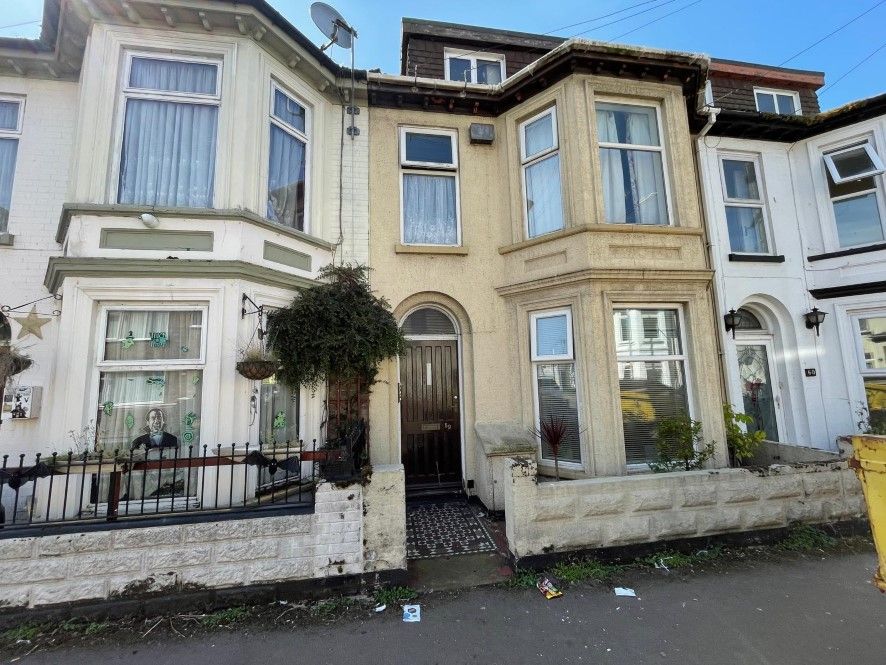 Property photo 1 of 16