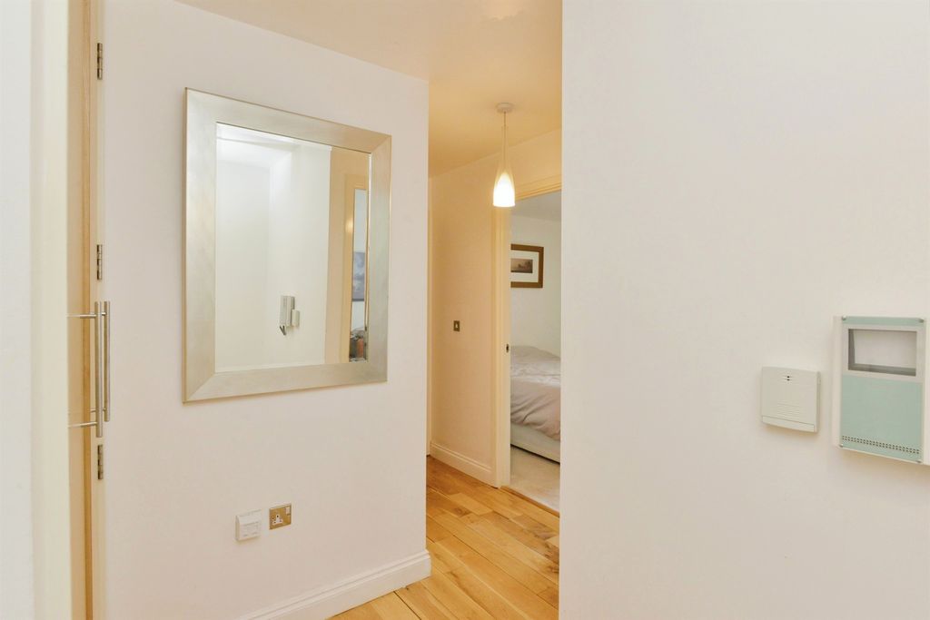 Additional image 14 of 2 bed flat for saleMortimer Square, Milton Keynes MK9