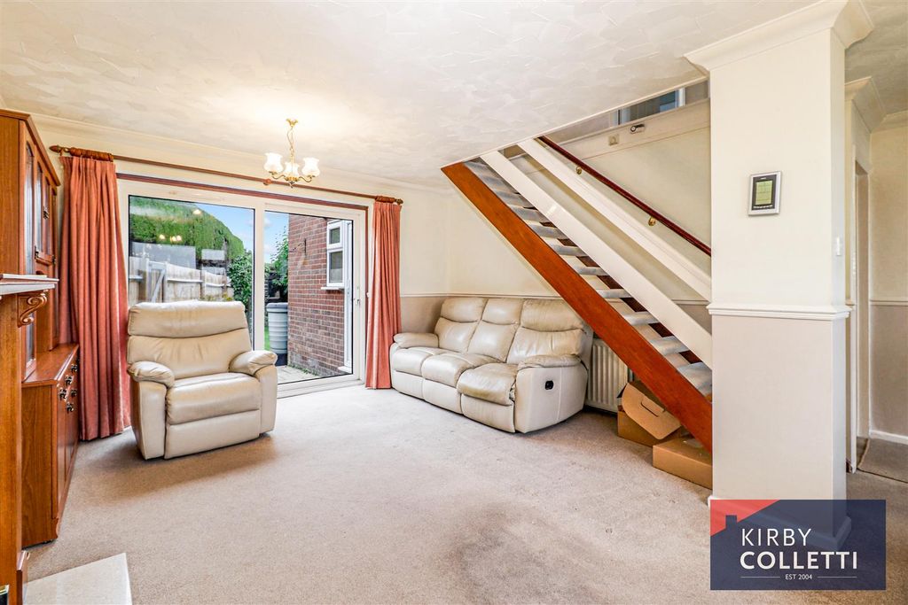 Property photo 3 of 20