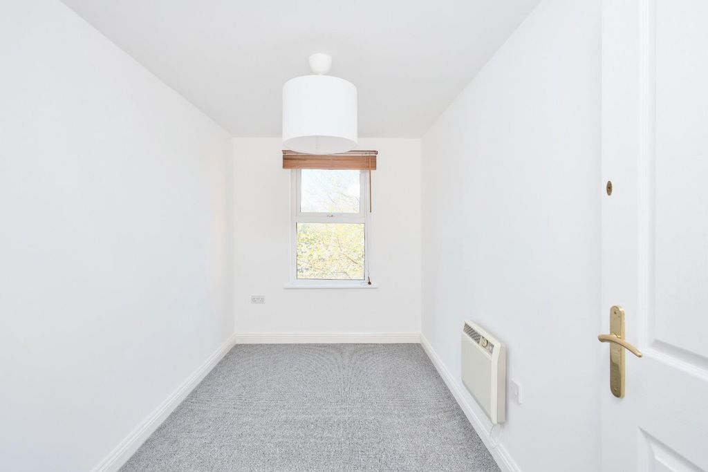 Property photo 3 of 19 Jaj_Bs34Bz_0009.Jpg