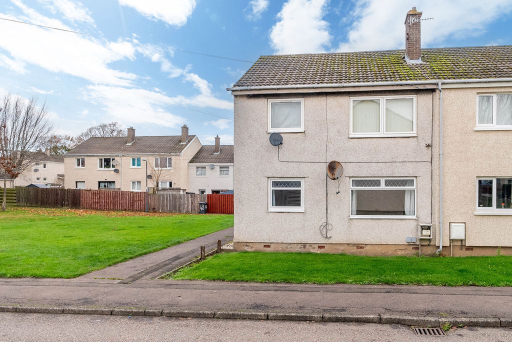 Property photo 1 of 27