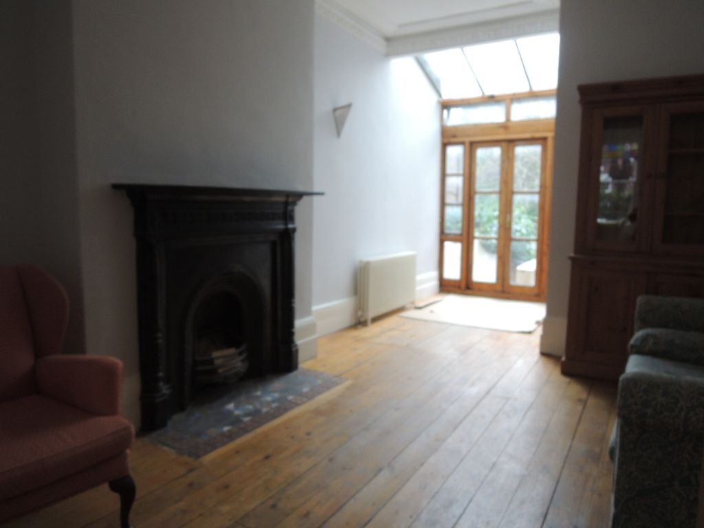 Property photo 3 of 14