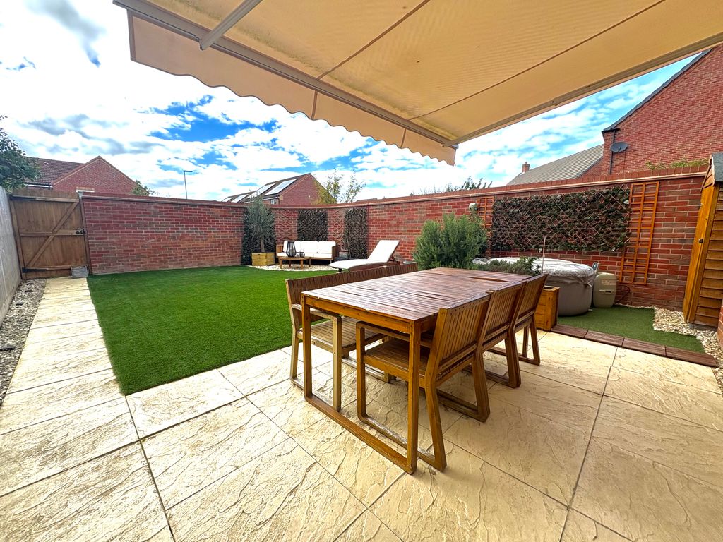 Property photo 2 of 15 Img_5851