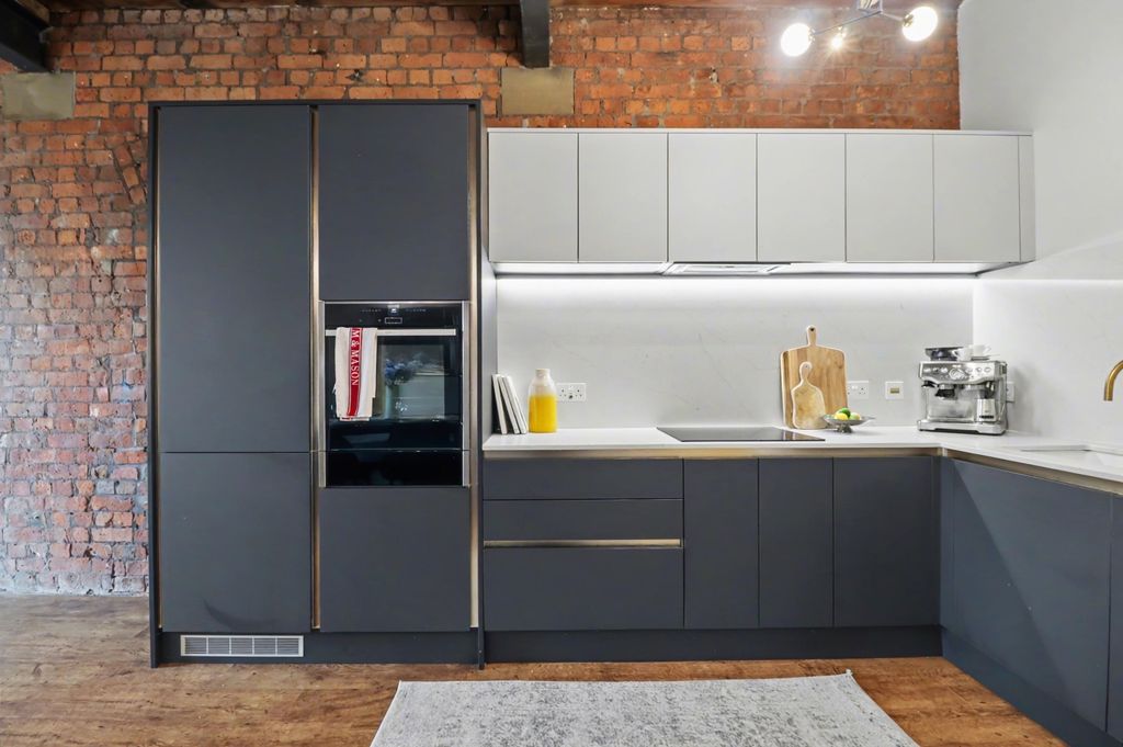 Property photo 2 of 12 Img_2067