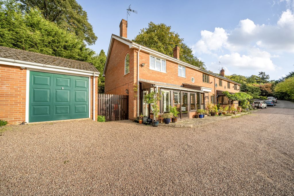 Property photo 1 of 26 1361501-14-68E6ce0De4587