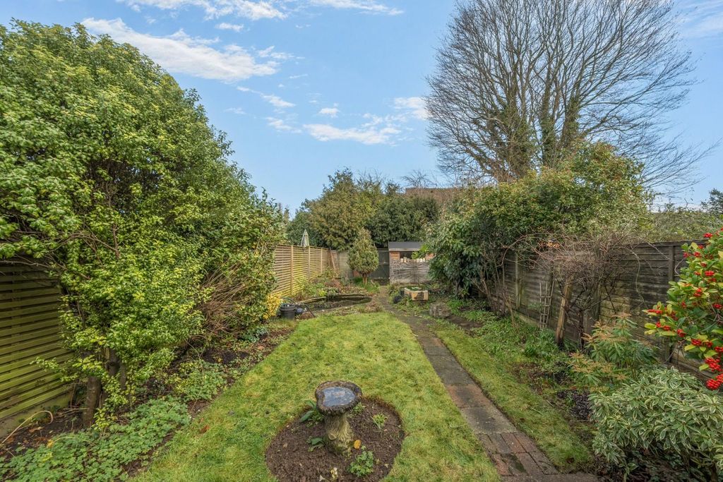 Property photo 2 of 21 1410049-15-698Dacadc2E66.Jpg