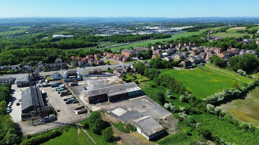 Property photo 3 of 5 Dji_Fly_20250516_110342_192_1747389898452_Photo_Optimized.Jpeg