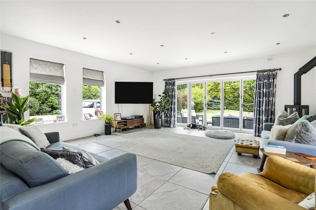 Property photo 3 of 15 Reception Room