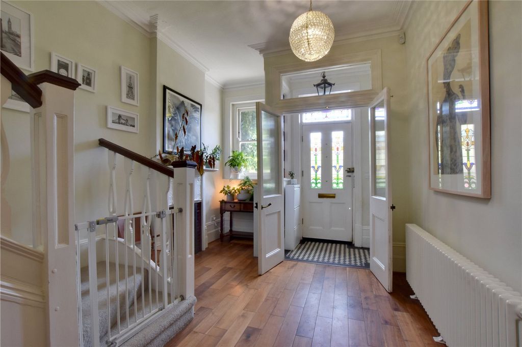 Property photo 3 of 28 Picture No. 04