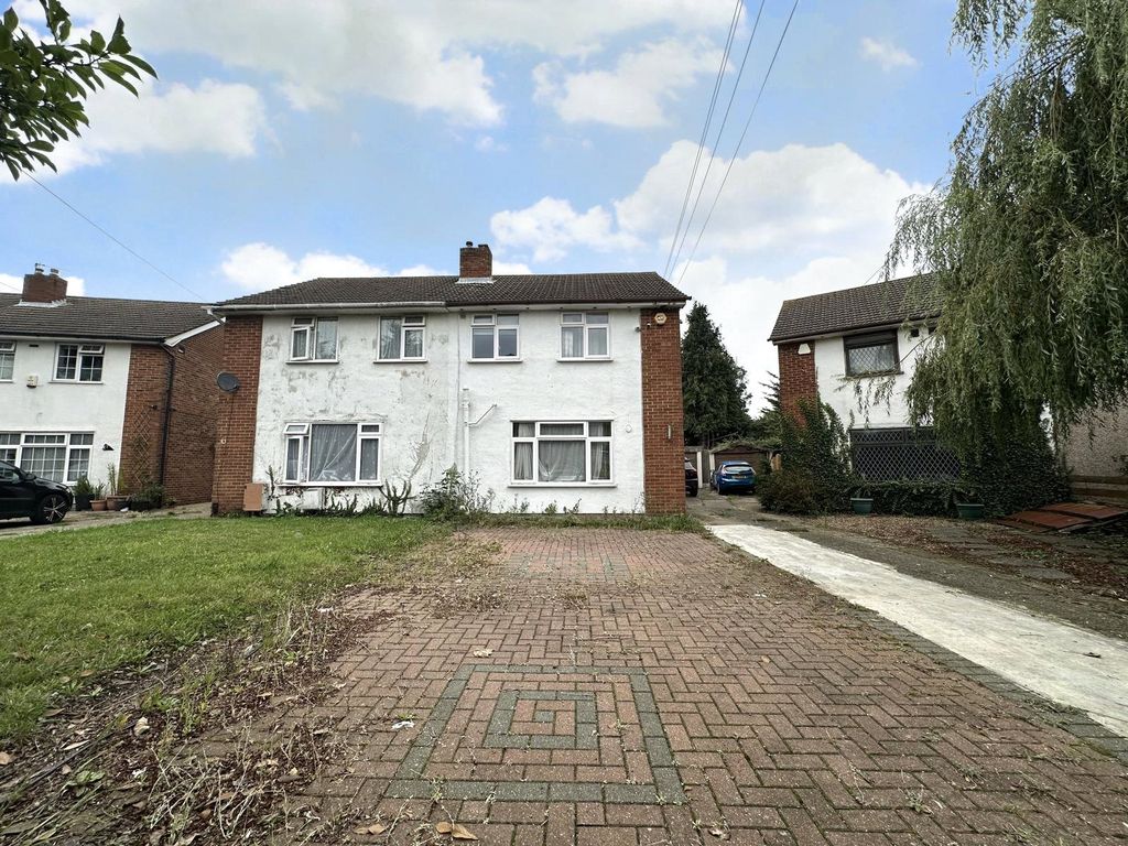 Property photo 1 of 17 Front Apsect