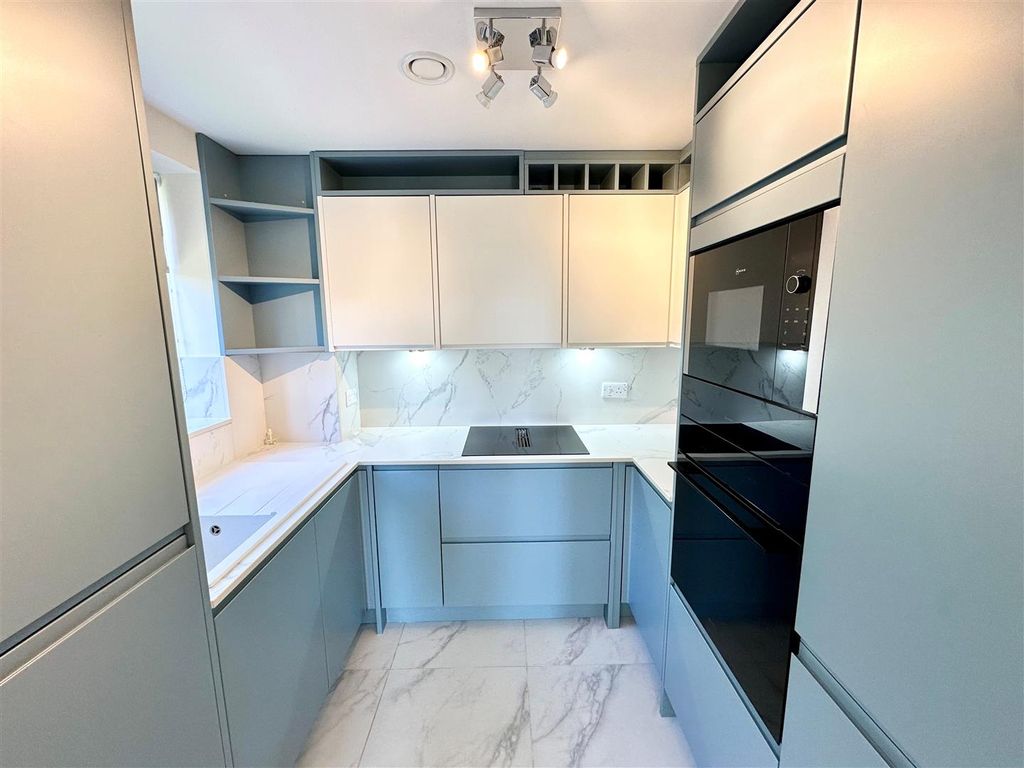 Property photo 2 of 55 22CC5New.Jpg