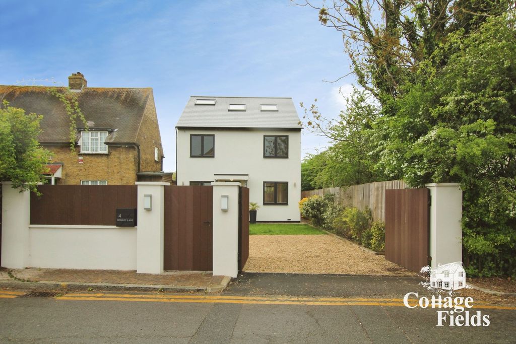 Property photo 1 of 23