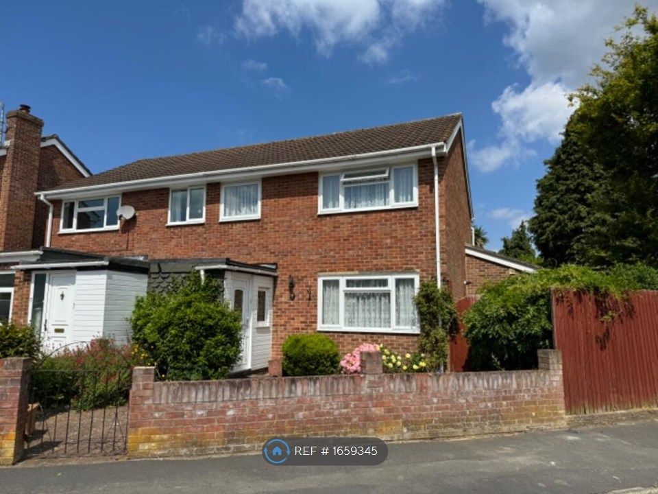 Property photo 1 of 17