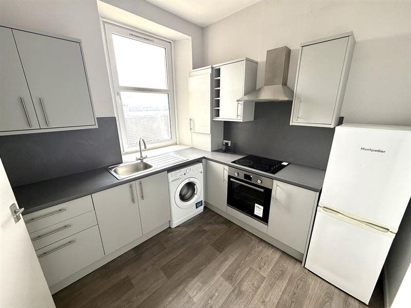 Property photo 1 of 6 B413E3c4-c977-46Ea-A910-A887Dad92683