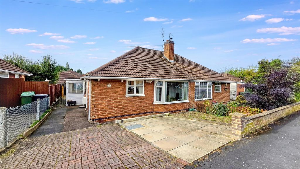 Property photo 1 of 12 10798.Jpg