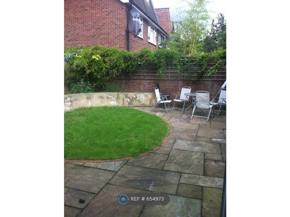 Property photo 2 of 14