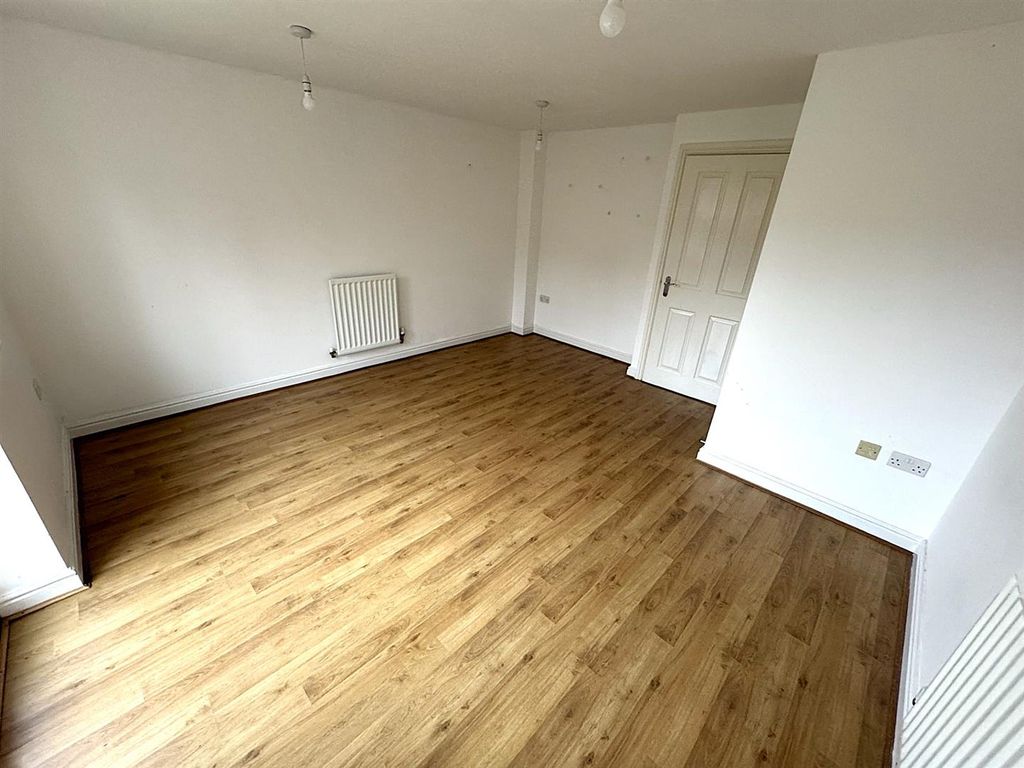 Property photo 3 of 17 Thumbnail_Image1 (1).Jpg