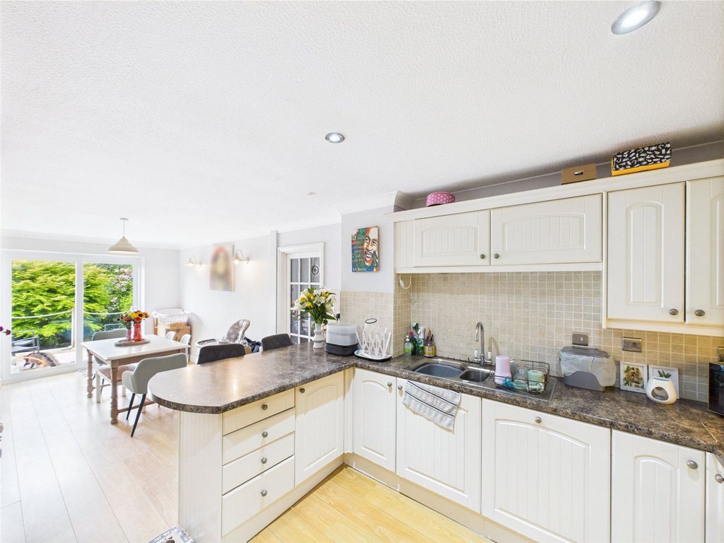 Property photo 3 of 15 Picture No. 03