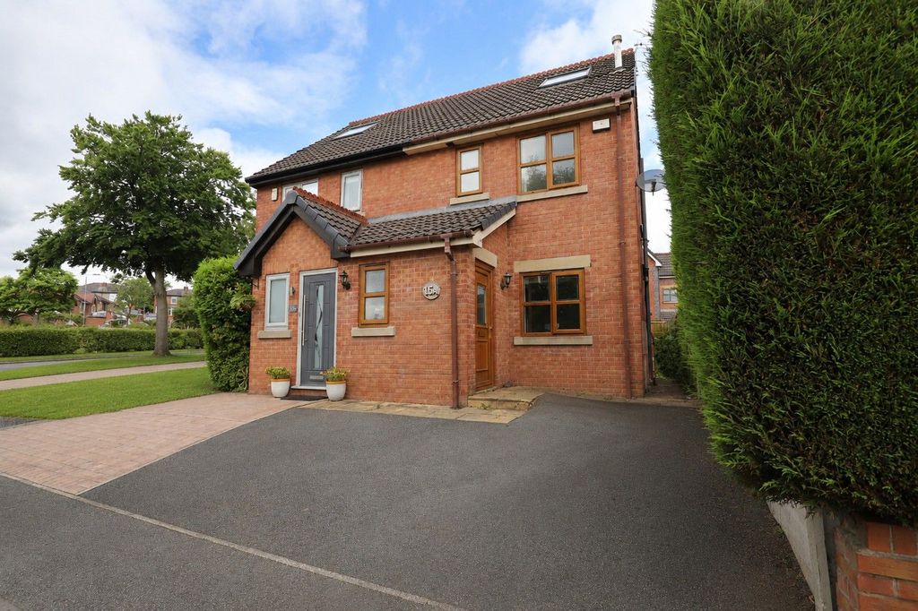 Property photo 1 of 25