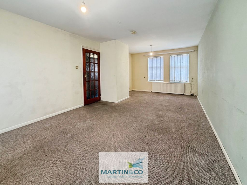 Property photo 2 of 13 Add12E37--4370-Abee-823E80386535-16891-00000215Ca4