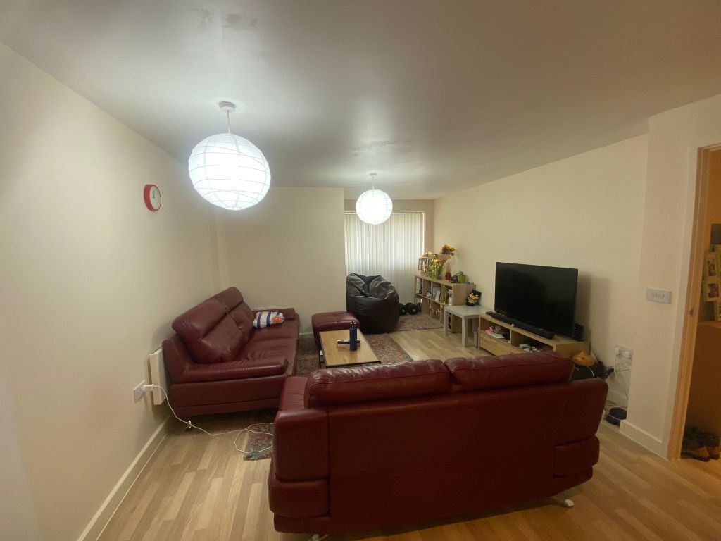 Property photo 3 of 9