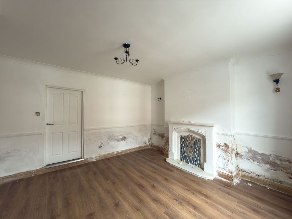 Property photo 2 of 10 Image 2