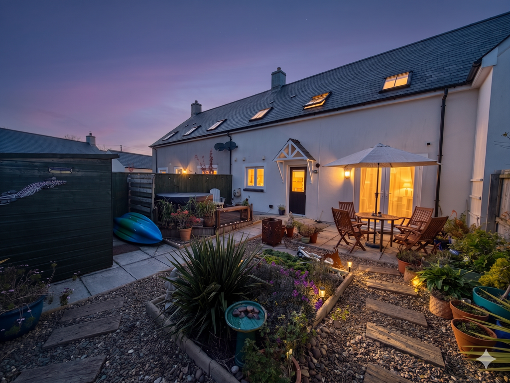 Property photo 1 of 23 Dusk Rear