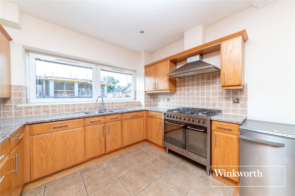 Property photo 3 of 11 Picture No. 03