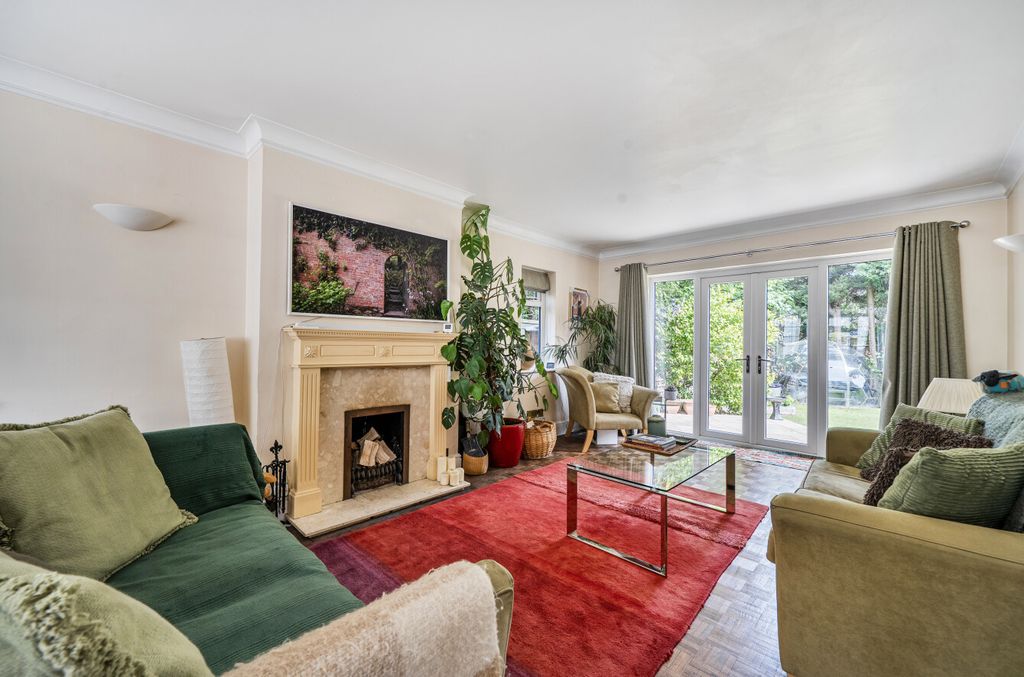 Property photo 3 of 19 1478542-14-6A302B...